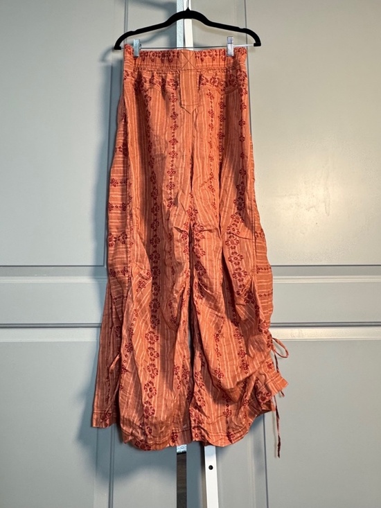 Free People Intimately Other - FP Intimately flowy muted  orange with flowers Pant sz M